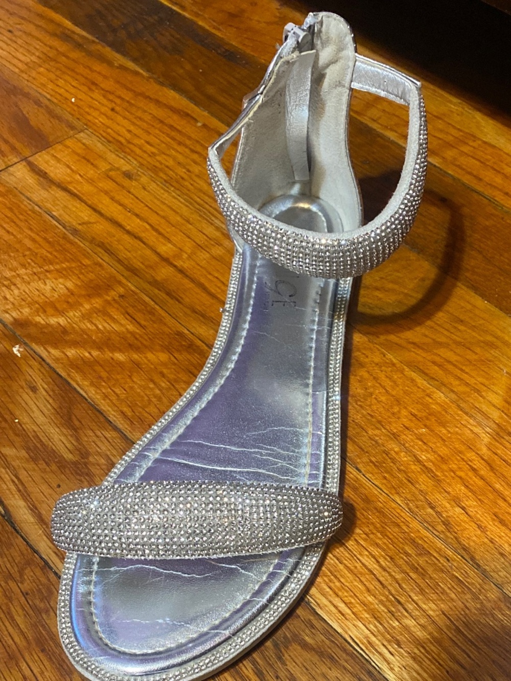 Silver Sandles